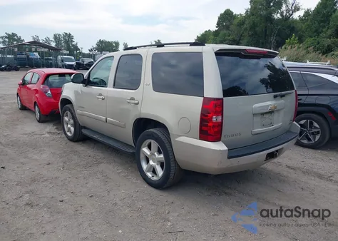 2007 Chevrolet Tahoe Ltz from USA, damaged, VIN 1GNFK130X7R261039
